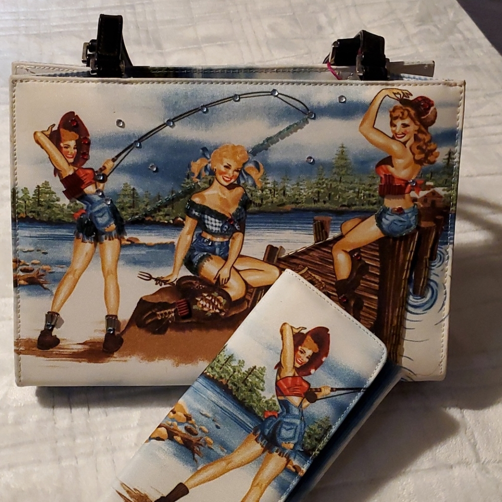 Handbag and wallet set